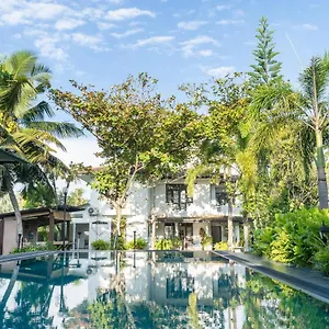 https://villa-sarakkuwa.negombohotels.net
