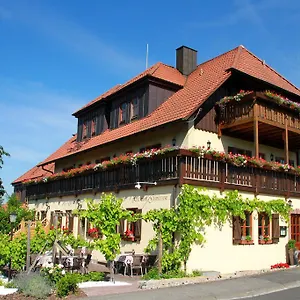 gasthof-zum-rodelseer-schwan.com-bavaria.com/